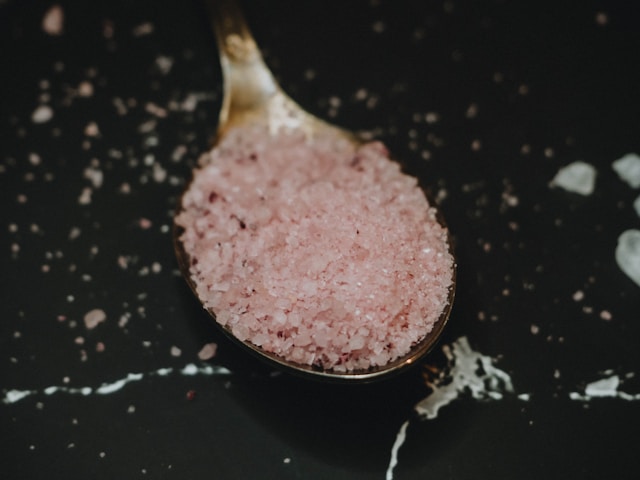 lead in Himalayan salt